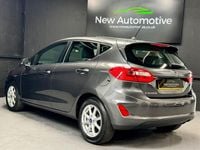 Used Ford Fiesta Zetec 70 HP (51 kW) 2019 Grey Hatchback