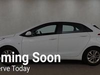 Used Hyundai i30 Active 110 HP (80 kW) 2014 White Hatchback