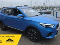 Usado MG ZS Exclusive 106 HP (77 kW) 2022 Azul SUV