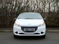 Usado Peugeot 208 Access 68 HP (50 kW) 2013 Branco Citadino