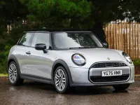 Used Mini Cooper Classic 114 kW (156 HP) 2025 Silver Hatchback