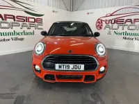 Used Mini Cooper Hatch 136 HP (100 kW) 2019 Orange Hatchback