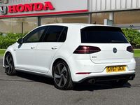Begagnad VW Golf VII GTI 2017 Vit Halvkombi