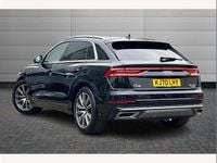 Używany Audi Q8 S-Line 286 KM (210 kW) 2020 Czarny SUV