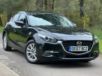 Usado Mazda 3 120 CV (88 kW) 2017 Negro Utilitario