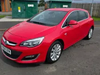 Used Vauxhall Astra Elite 2015 Red Hatchback