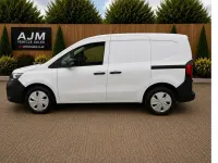 Used Nissan Townstar Acenta 89 kW (122 HP) 2024 White Van