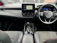 Used Toyota Corolla 120 HP (88 kW) 2019 Blue Estate