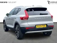Begagnad Volvo XC40 Ultra 2025 Silver SUV