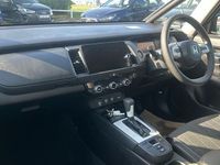 Used Honda Jazz Hybrid 109 HP (80 kW) 2023 White Hatchback