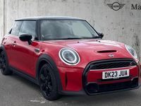 Used Mini Cooper Classic 136 HP (100 kW) 2023 Chili red Hatchback