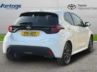 Used Toyota Yaris Design 113 HP (83 kW) 2023 White Hatchback