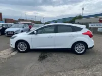 Used Ford Focus Titanium 100 HP (73 kW) 2012 White Hatchback