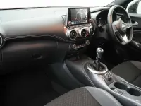 Used Nissan Juke N-Connecta 112 HP (82 kW) 2023 Red SUV