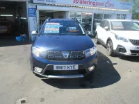 Used Dacia Sandero Lauréate 2017 Blue Hatchback