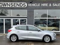 Used Ford Focus Titanium 125 HP (91 kW) 2018 Silver Hatchback