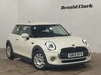 Usado Mini ONE Classic 102 CV (75 kW) 2019 Blanco Utilitario
