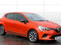 Used Renault Clio V Evolution 90 HP (66 kW) 2023 Orange Hatchback