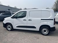 New Citroën Berlingo 102 HP (75 kW) 2025 White MPV