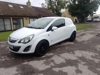 Used Vauxhall Corsa Sportive 95 HP (69 kW) 2014 White Van