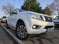 Used Nissan Navara Tekna 2016 White Pickup