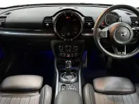 Usado Mini Cooper Clubman Exclusive 134 CV (98 kW) 2023 Blanco Familiar