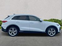 Used Audi Q5 S-Line 200 HP (147 kW) 2025 White SUV