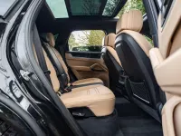 Used Porsche Cayenne 470 HP (345 kW) 2024 Black SUV