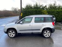 Używany Skoda Yeti SE 2012 Srebrny SUV