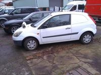 Used Ford Fiesta 70 HP (51 kW) 2009 White Van