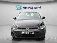 Begagnad VW Polo S 95 HK (69 kW) 2023 Svart Halvkombi