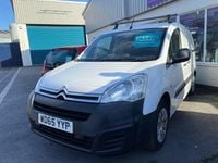 Used Citroën Berlingo 75 HP (55 kW) 2015 White MPV