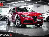 Used Alfa Romeo Stelvio 210 HP (154 kW) 2017 Red SUV