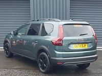 Used Dacia Jogger Extreme 109 HP (80 kW) 2024 Green MPV