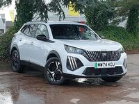 Begagnad Peugeot e-2008 Allure 100 kW (136 HK) 2024 Vit SUV