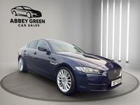 Begagnad Jaguar XE Portfolio 180 HK (132 kW) 2017 Blå Sedan
