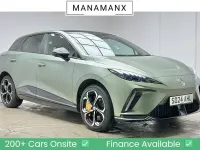 Used MG MG4 EV 319 kW (435 HP) 2024 Racing green Hatchback