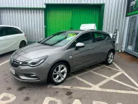 Used Vauxhall Astra SRi 150 HP (110 kW) 2017 Grey Hatchback
