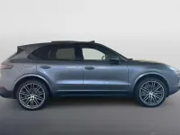 Used Porsche Cayenne 441 HP (324 kW) 2019 Grey SUV