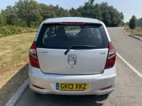 Used Hyundai i10 Style 83 HP (61 kW) 2013 Silver Hatchback
