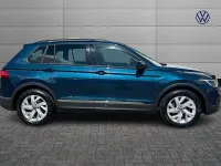 Used VW Tiguan Life 150 HP (110 kW) 2023 Blue SUV