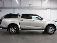 Second-hand Isuzu D-Max 163 CP (119 kW) 2025 Argintiu Pickup