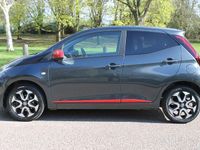 Used Toyota Aygo Trend 72 HP (52 kW) 2018 Grey Hatchback