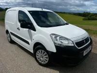 Used Peugeot Partner S 2016 White
