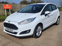 Used Ford Fiesta Zetec 2016 White Hatchback