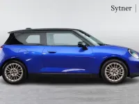 Used Mini Cooper SE Hatch 158 kW (215 HP) 2025 Blue Hatchback