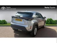 Used Toyota Yaris Cross 116 HP (85 kW) 2025 Silver SUV