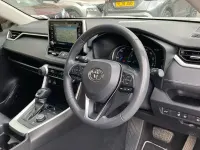 Used Toyota RAV4 Hybrid 222 HP (163 kW) 2021 White SUV
