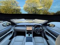 Used Jaguar F-Pace R-Dynamic 250 HP (183 kW) 2022 Black SUV