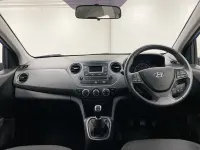 Used Hyundai i10 SE 83 HP (61 kW) 2018 Blue Hatchback